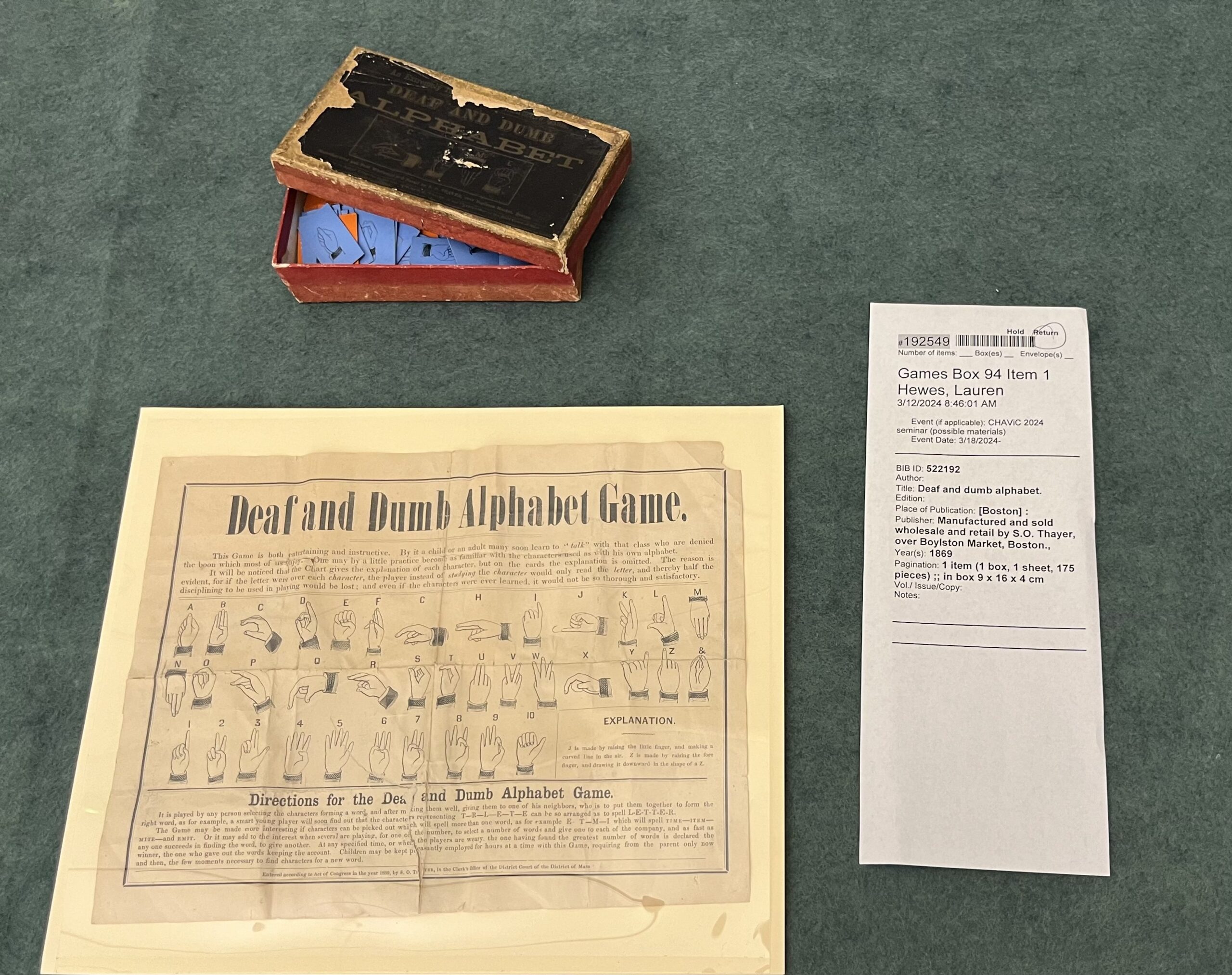 Alphabet game that teaches finger spelling